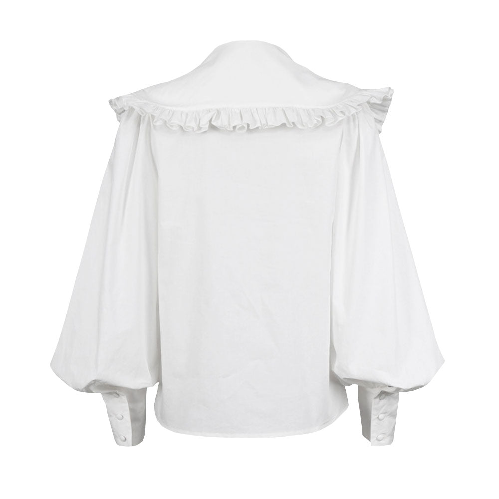 Blusa retro con volantes fruncidos, cuello Peter Pan, botones y mangas obispo - Blanca