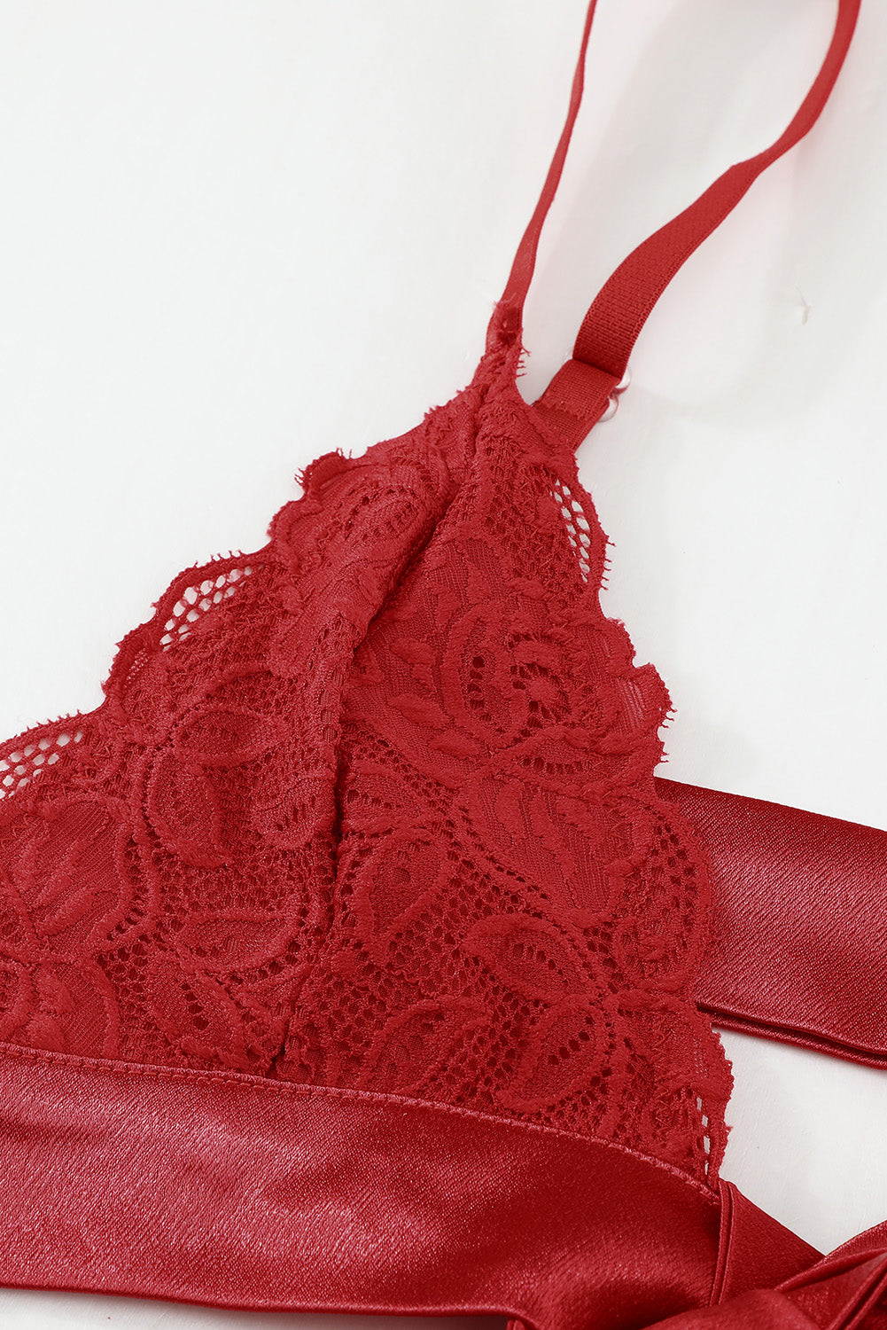 Conjunto de lencería bralette de encaje rojo de amor romántico