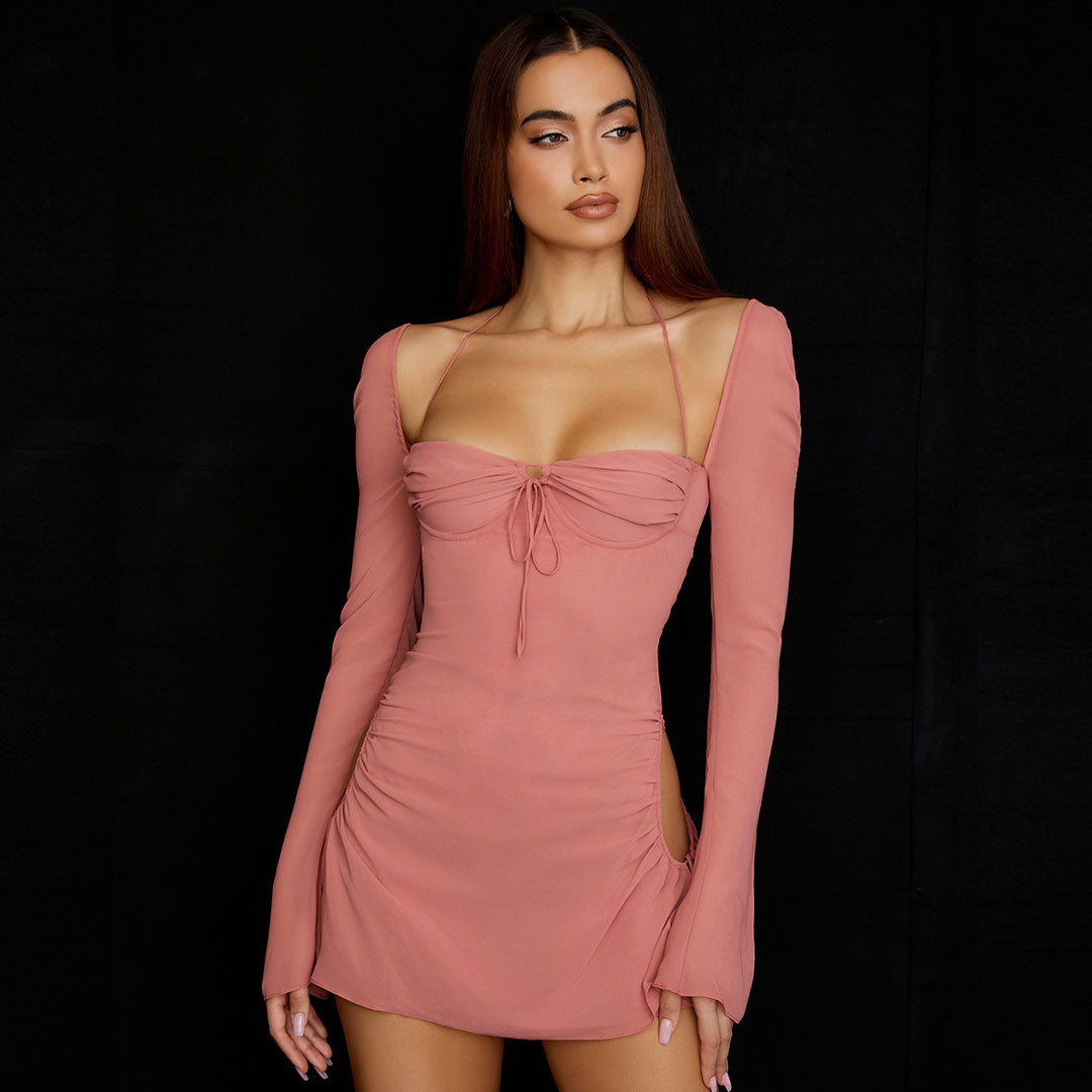 Vestido corto de fiesta con escote halter, fruncido y tirantes anudados - Rosa