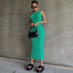 Vestido midi de punto trenzado con cuello redondo y sin mangas - Verde