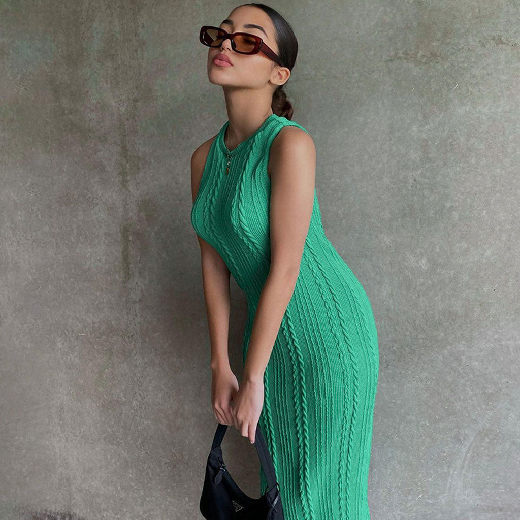 Vestido midi de punto trenzado con cuello redondo y sin mangas - Verde